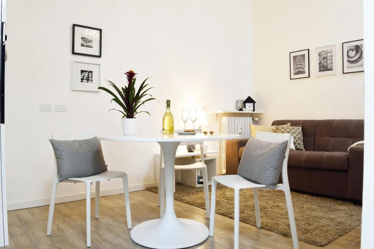 Easylife - Caloroso Bilocale Con Spazio Esterno In Zona Nolo Apartment Milan