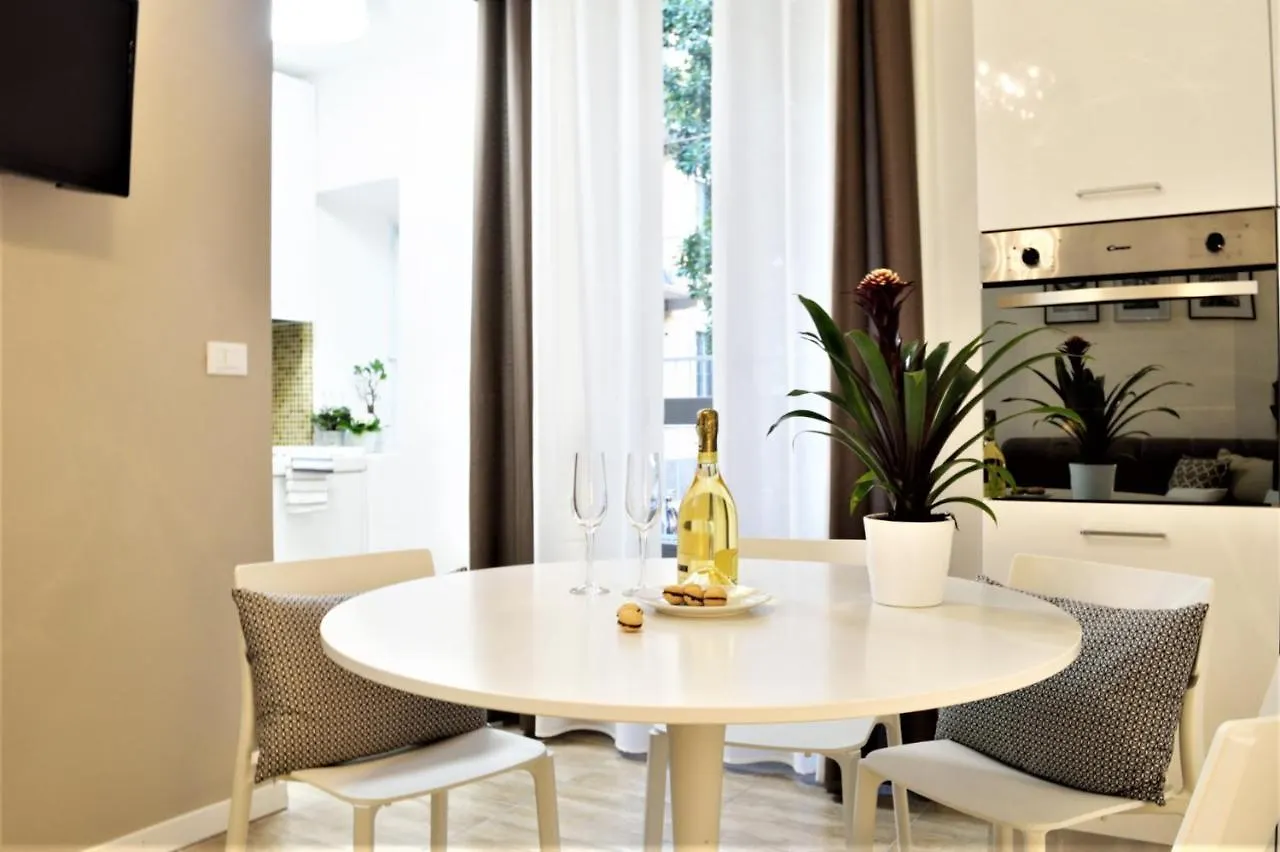 Easylife - Caloroso Bilocale Con Spazio Esterno In Zona Nolo Apartment Milan 0*,