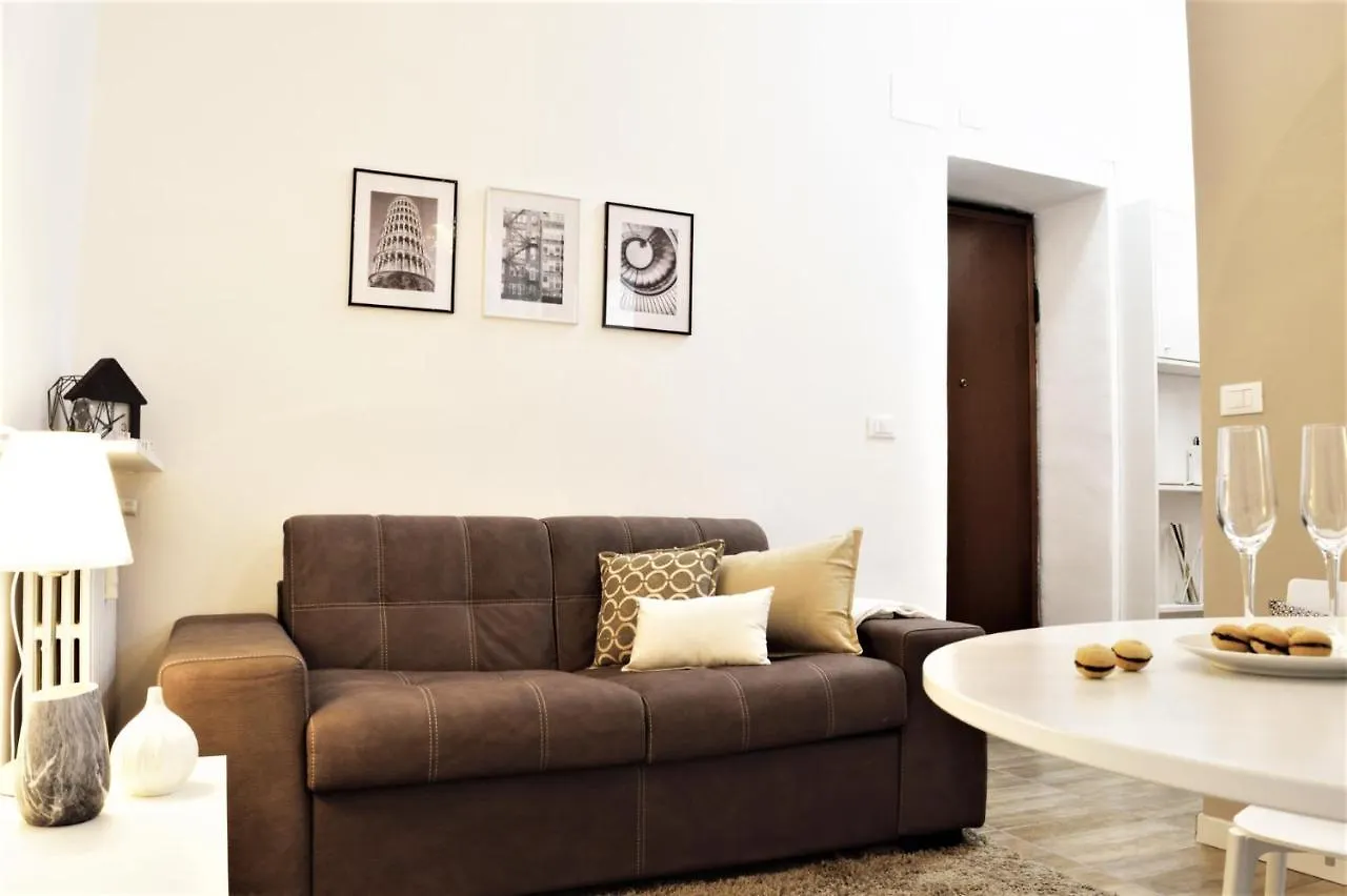 Easylife - Caloroso Bilocale Con Spazio Esterno In Zona Nolo Apartment Milan 0*,  Italy